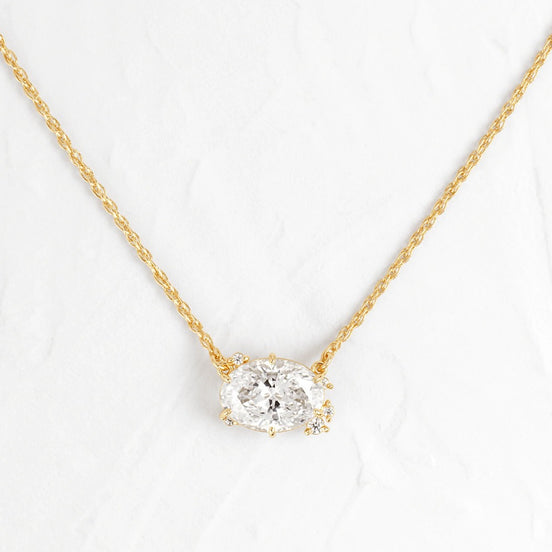 Moissanite VVS1 Oval Cut Unique Style Pendant