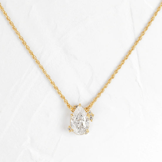 VVS1 Moissanite  Pear Cut Vintage Pendant