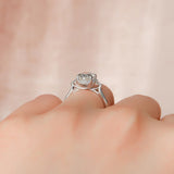 VVS1 Moissanite Oval & Round Cut Three Stone Wedding Ring