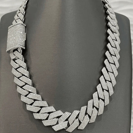 Round Cut Moissanite 22mm Miami Cuban Link Chain