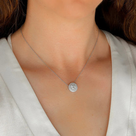 VVS1 Moissanite Double Halo Round Cut Pendant Gift For Girls