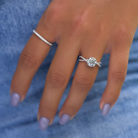 Colorless Moissanite Round Cut Criss Cross Proposal Ring