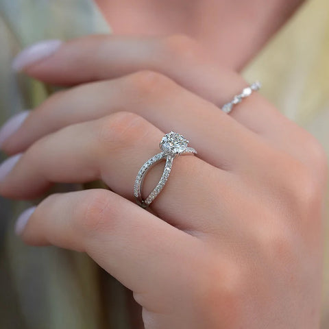 Split Shank Moissanite Diamond Round Cut Unique Ring