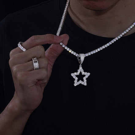 925 Sterling Silver Hollow Star Moissanite Pendant