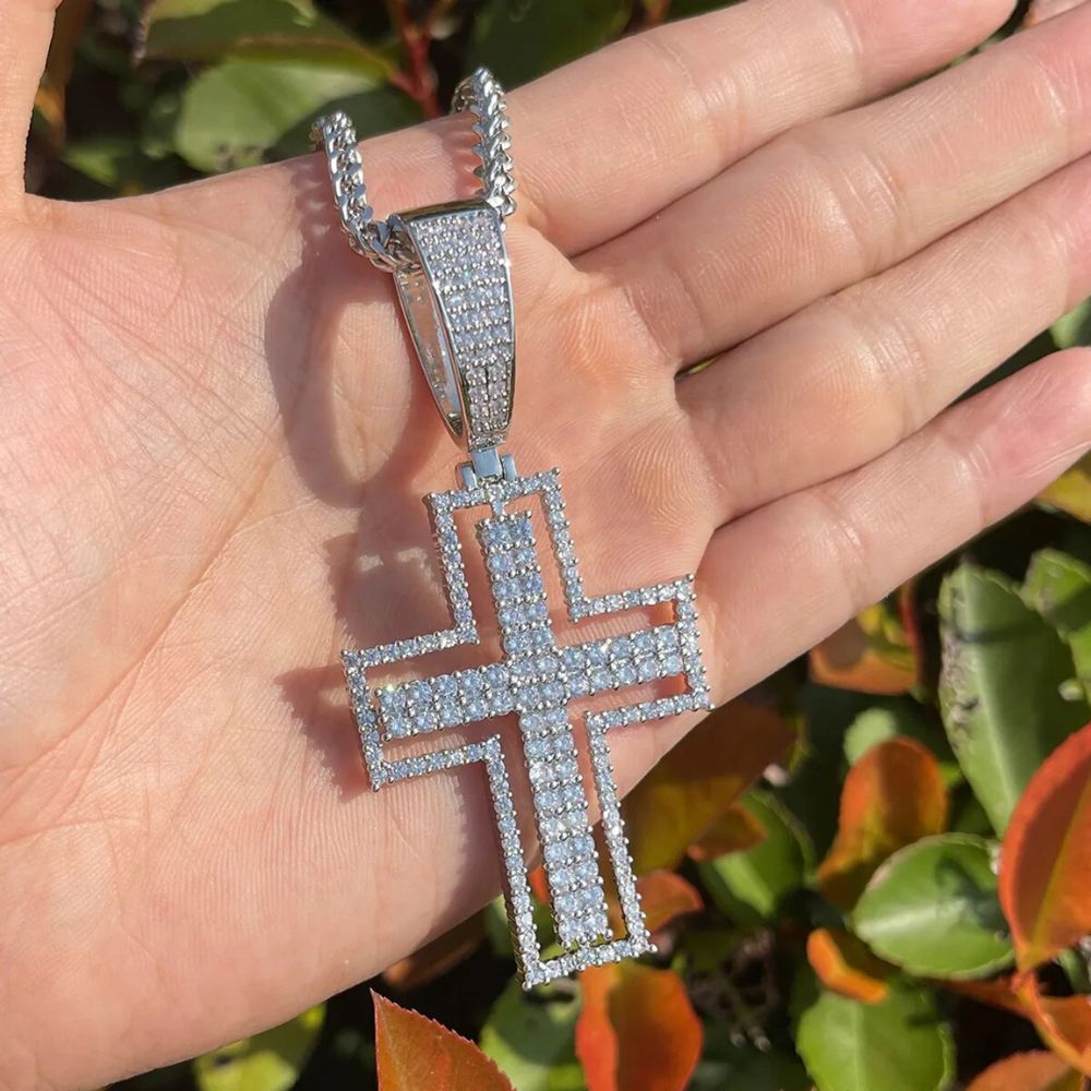 Moissanite Pendant Iced Out Hollow Cross Pendant For Men's