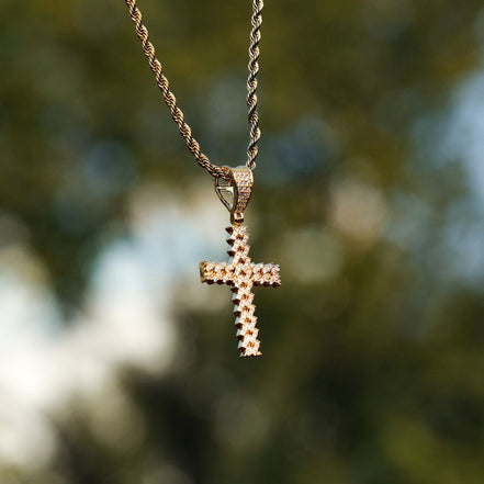 Hip Hop Iced Out Cross Moissanite Pendant