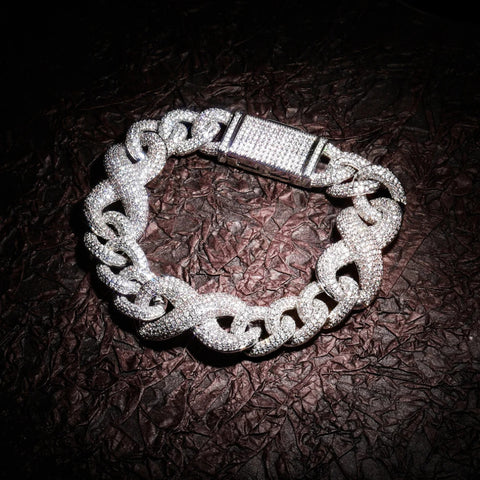 Infiniy Link Iced Out Moissanite Unisex Bracelet