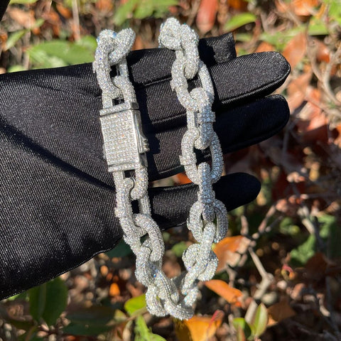 Luxury Fully Iced Out Rollo Moissanite Cuban Link Chain