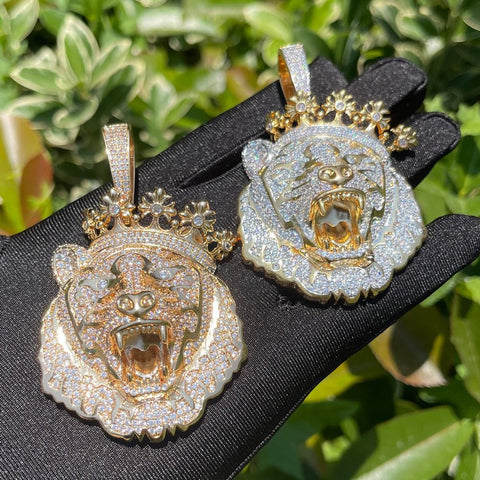 Moissanite Diamond Iced Out Lion Crown Pendant Necklace For Men