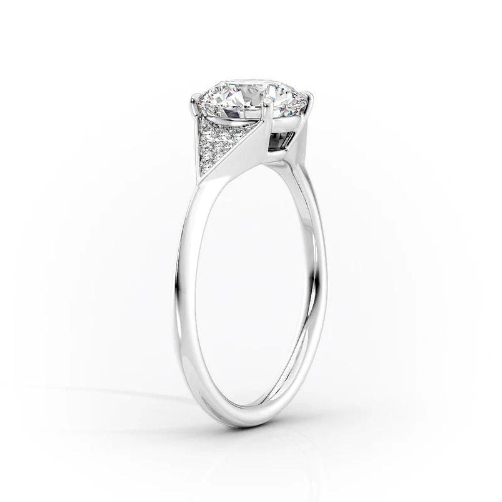 Unique Style Cushion Cut Moissanite Diamond Engagement Ring