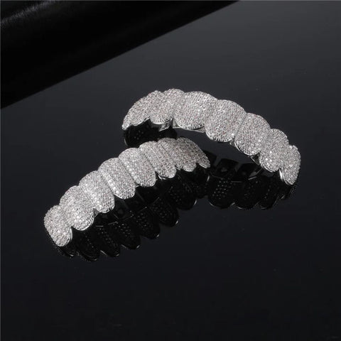 8 Tooth Handmade Moissanite Diamond Luxury Grillz