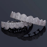 Iced Out Colorless Moissanite Sharp Teeth Grillz