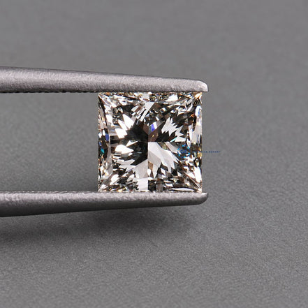 Princess Cut Lab Grown Diamond, IGI Certified Diamond