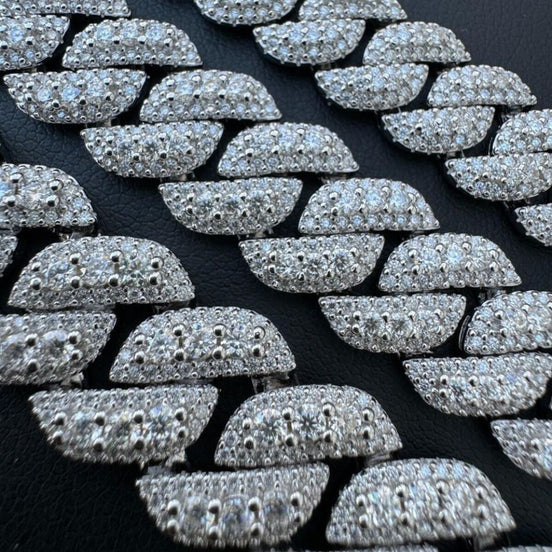 VVS1 Clarity Moissanite Miami Cuban Link Bracelet
