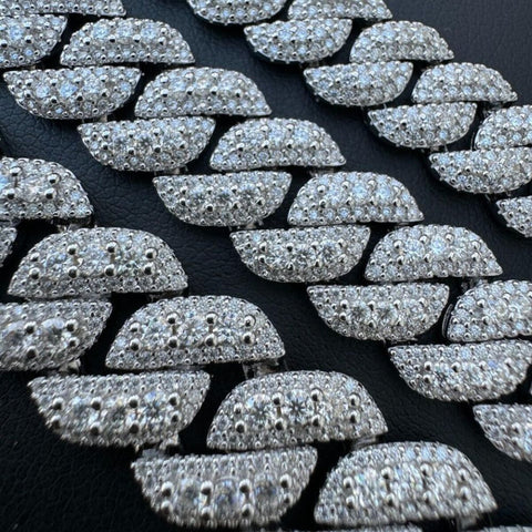 VVS1 Clarity Moissanite Miami Cuban Link Bracelet