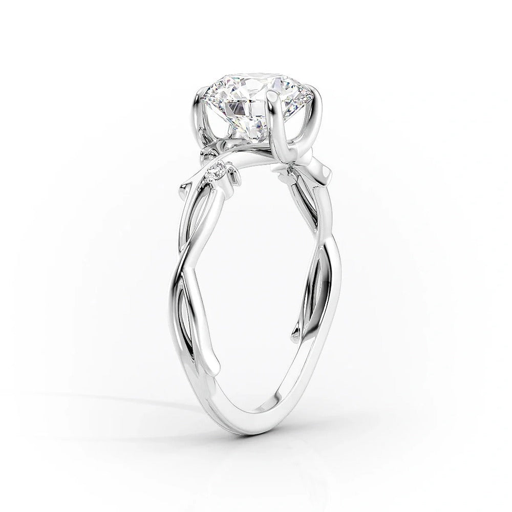 VVS1 Clarity Moissanite Round Cut Unique Style Engagement Ring