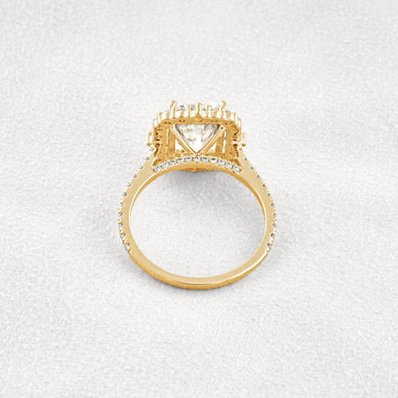 Radiant Cut Vintage Halo Moissanite Wedding Ring