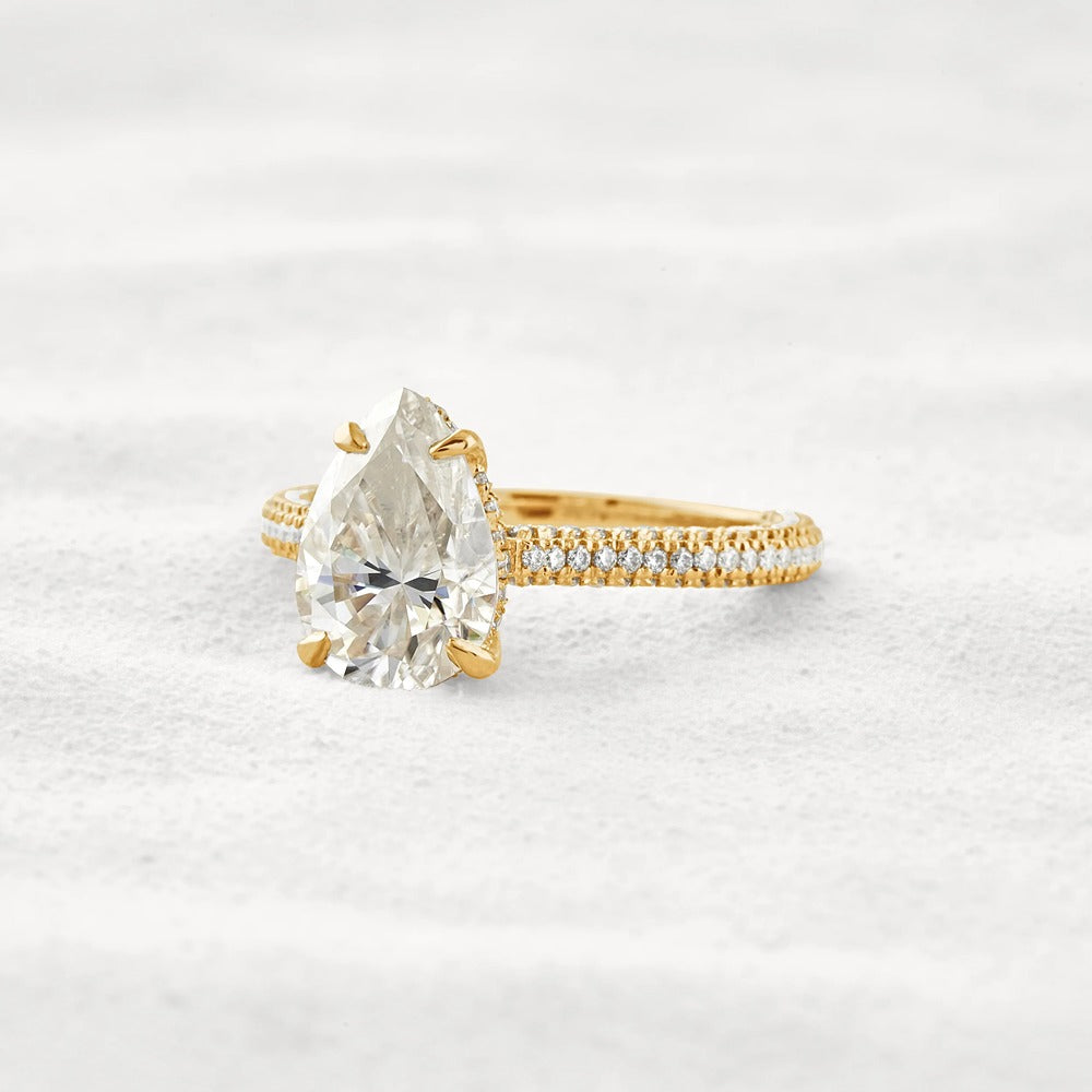 VVS1 Clarity Pear Cut Moissanite Pave Set Engagement Ring