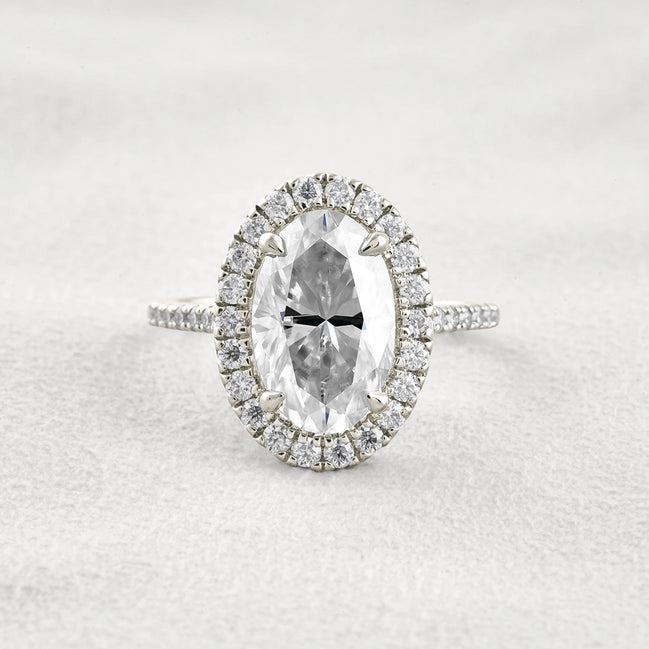 Oval Cut Halo Moissnaite Wedding Ring