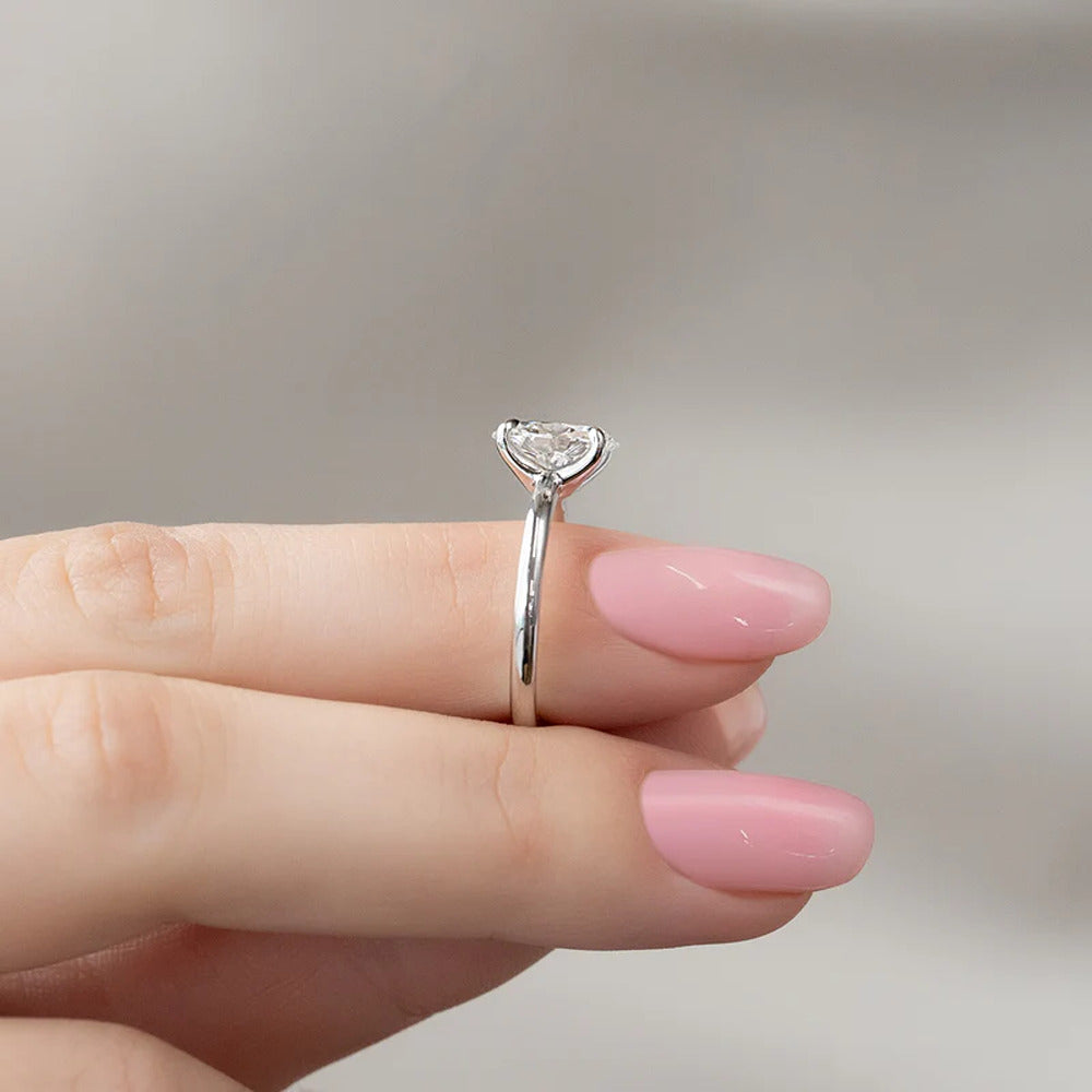 Moissanite Solitaire Oval Cut promise Ring For Women