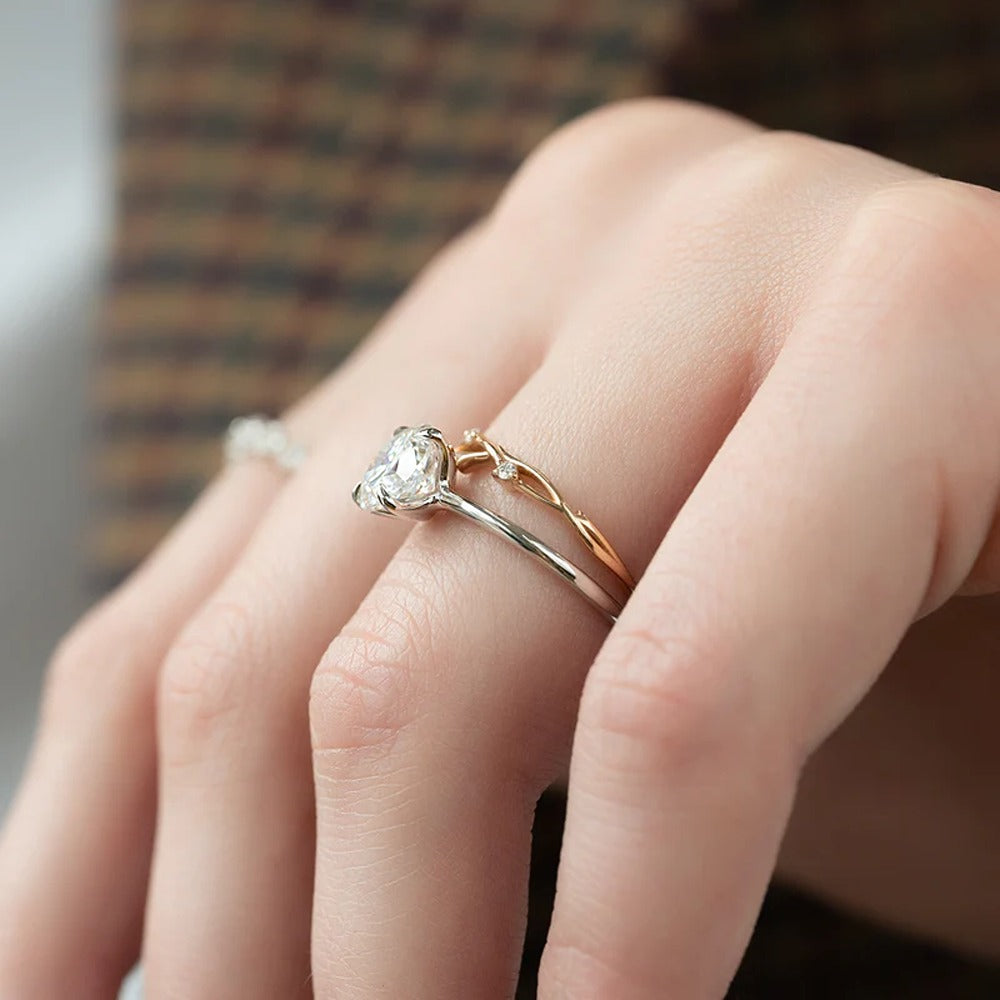 Moissanite Solitaire Round Cut Engagement Ring