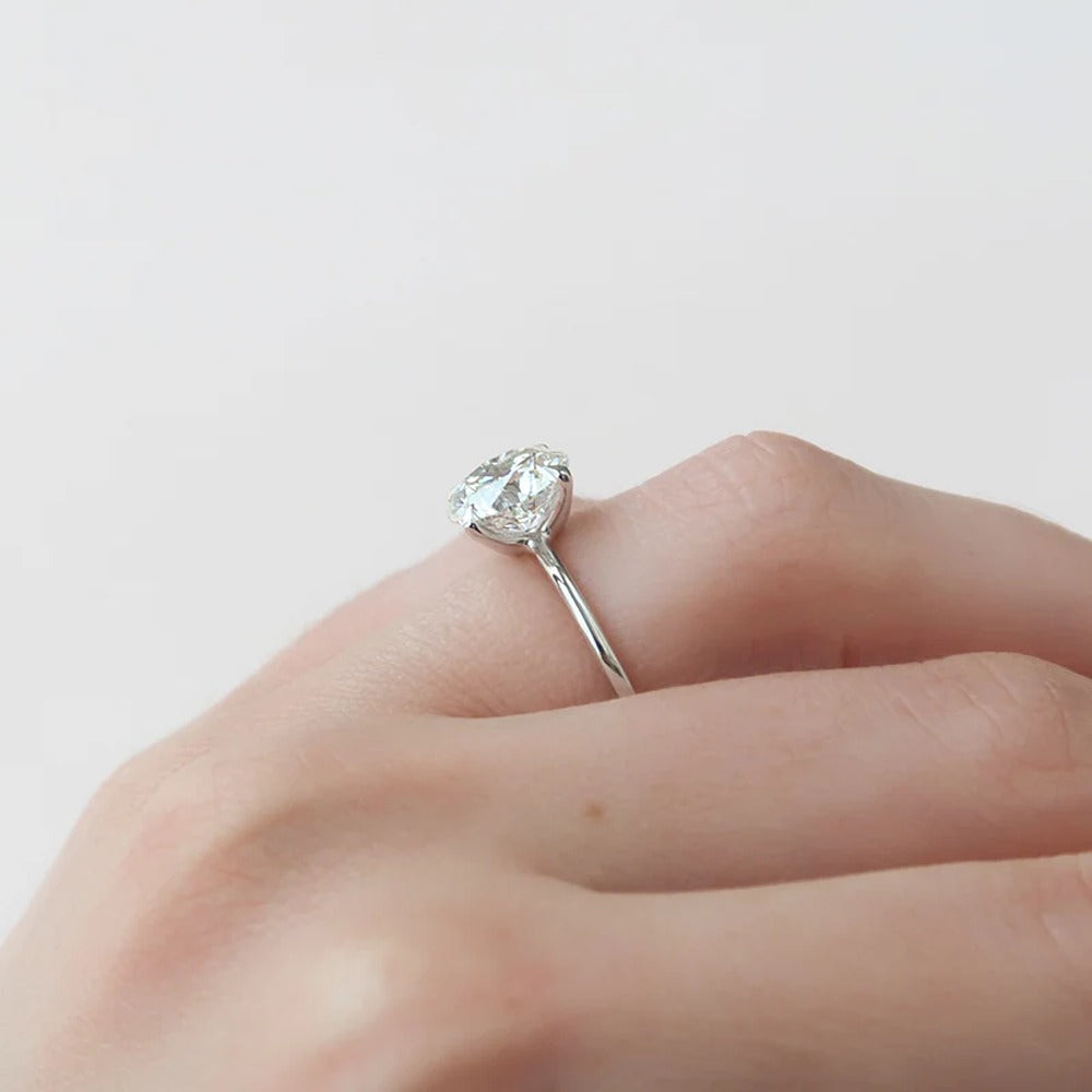 Moissanite Solitaire Round Cut Engagement Ring