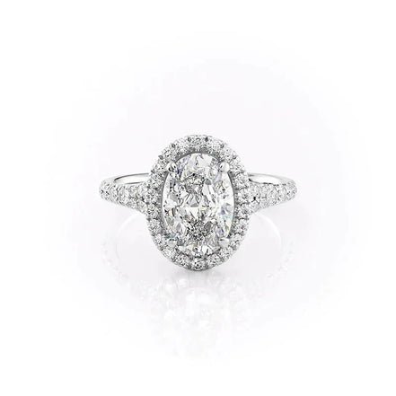 Split Shank Colorless Moissnaite Oval Cut Wedding Ring