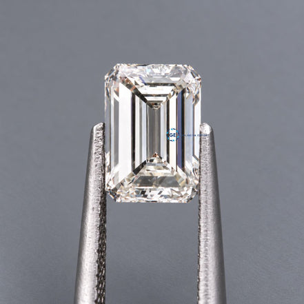 Emerald Cut Loose Lab Grown Diamond, F Color VS1 Clarity, CVD Diamond Stone