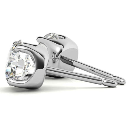 Minimalist Solitaire Round Cut Moissanite Studs Earrings