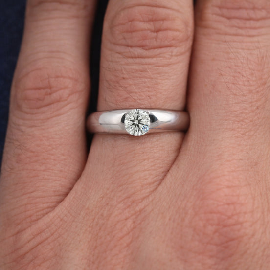Men's Round Cut Moissanite Solitaire Ring in 14K White Gold