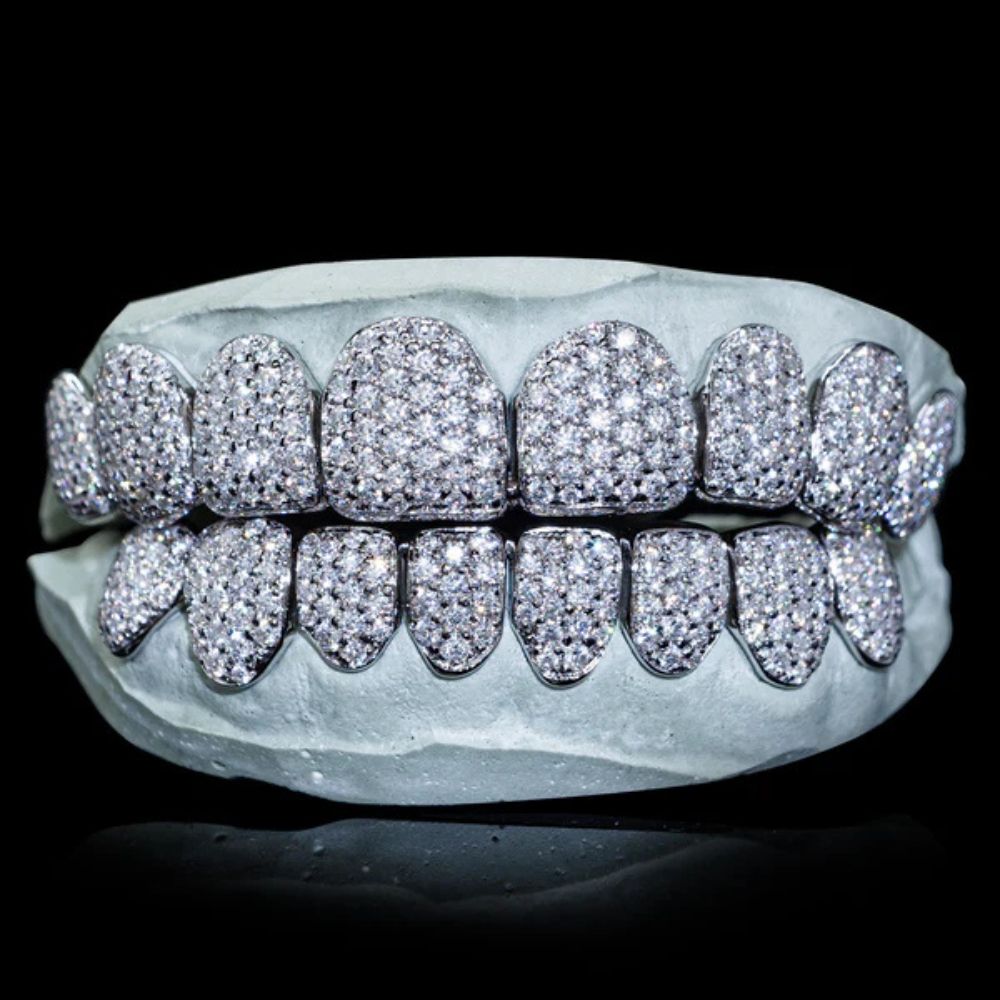 Stylish Iced Out Moissanite Luxury Hip Hop Custom Grillz
