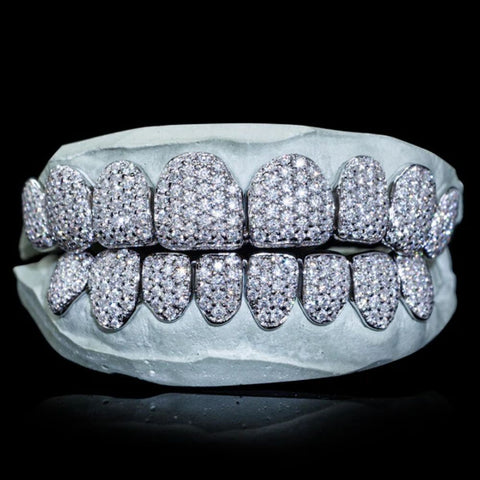 Stylish Iced Out Moissanite Luxury Hip Hop Custom Grillz