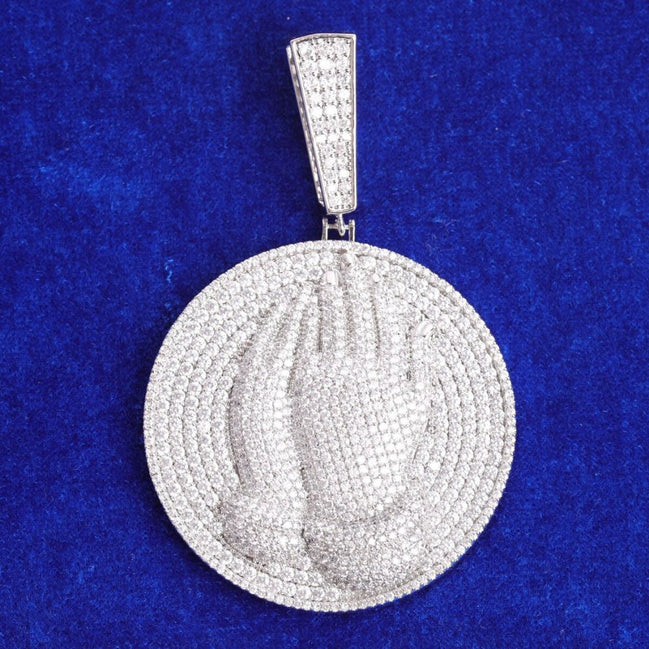 D Color Moissanite Praying Hand Round Shape Iced Out Pendant
