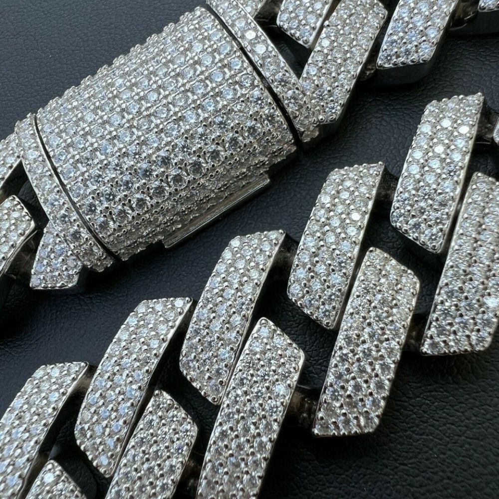 VVS1 Clarity Moissanite Diaamond Cuban Bracelet