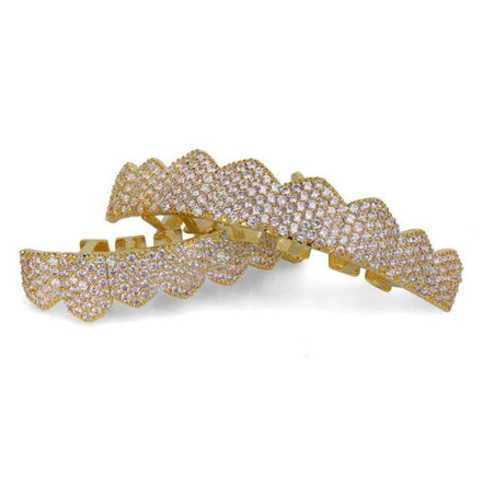 Iced Out Colorless Moissanite Sharp Teeth Grillz