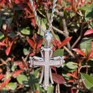 Hollow Shape Luxury Moissanite Diamond Pendant