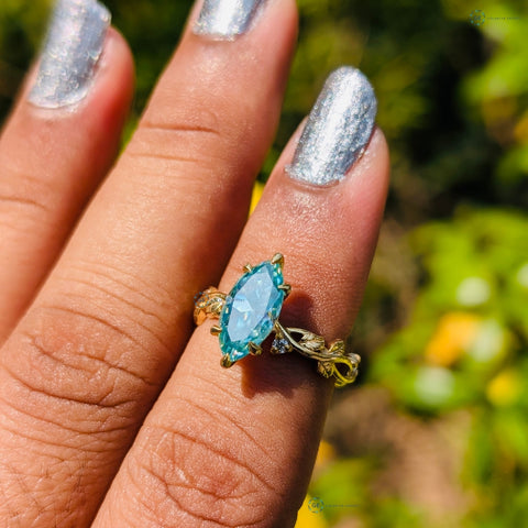 Green Marquise Cut Yellow Gold Vintage Ring