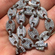 Puffed Mariner Link Moissanite Diamond Bracelet