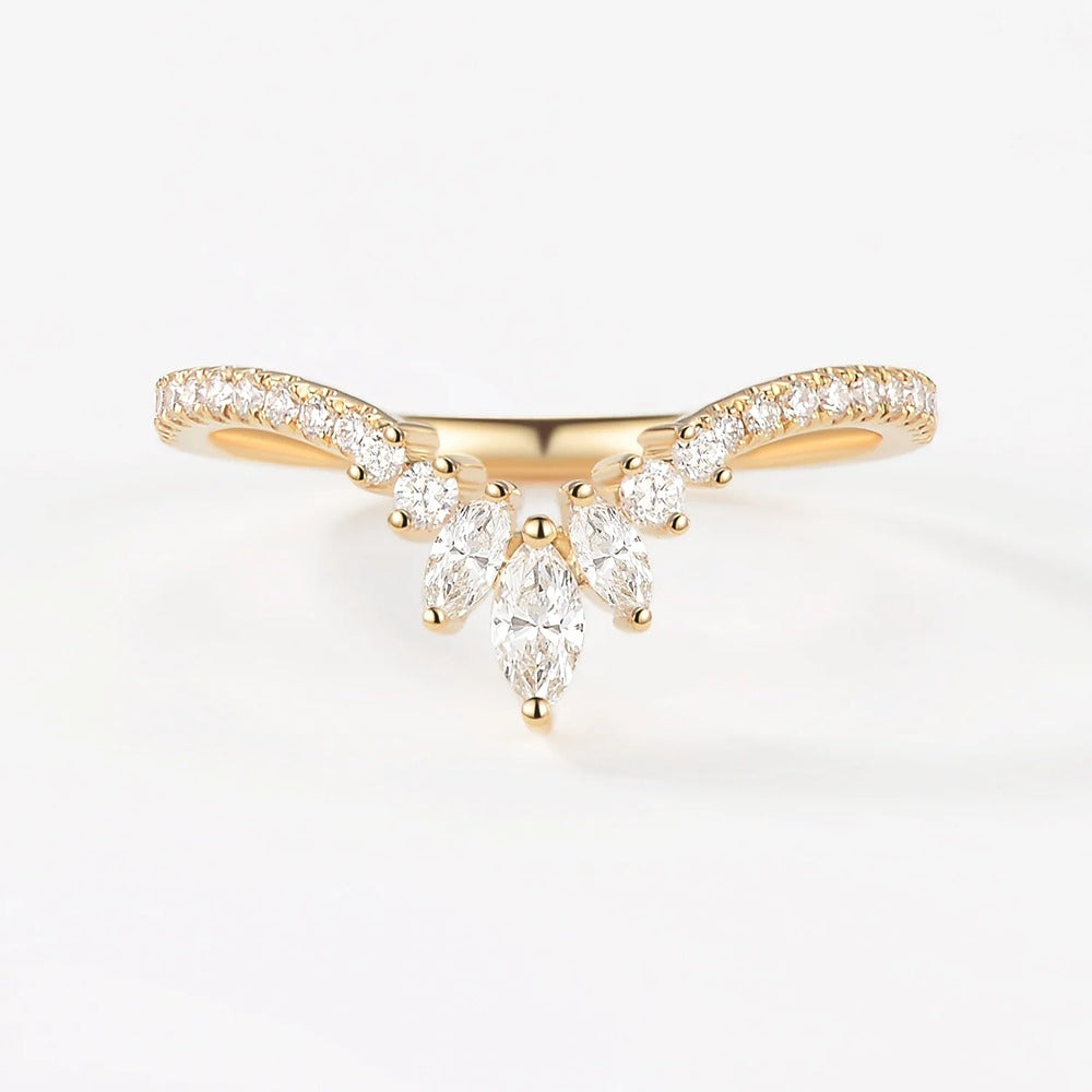 D Color Moissanite Round Cut Wedding Proposal Band For Her