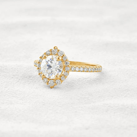 D Color Round Cut Moissanite Halo Engagement Wedding Ring