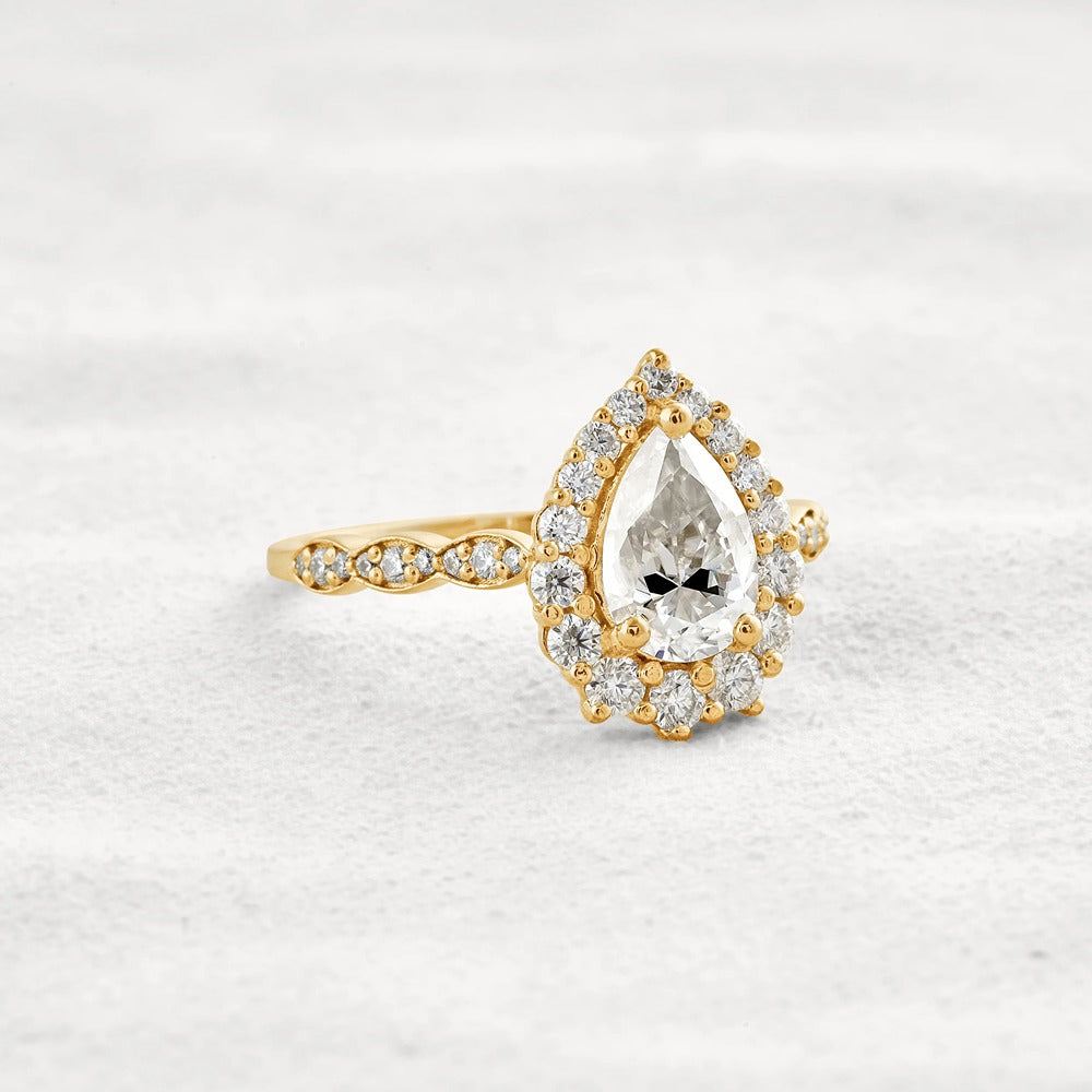 VVS1 Clarity Moissanite Diamond Pear Cut Pav & Halo Wedding Ring