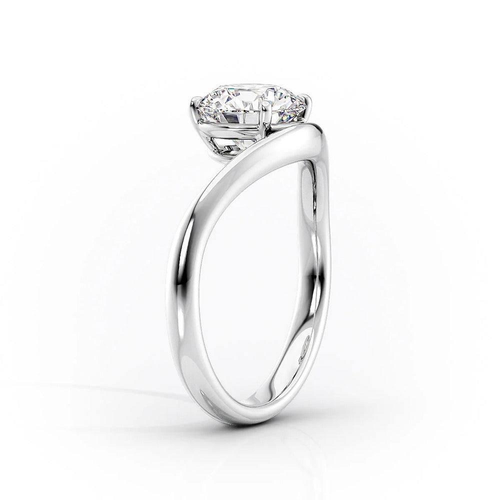 Unique Style Round Cut Solitaire  Moissanite Ring