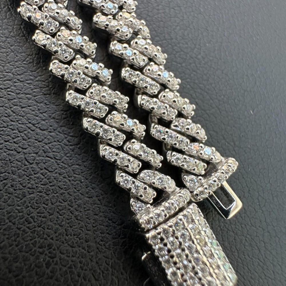 Micro Prong Miami Cuban Link Moissanite Bracelet
