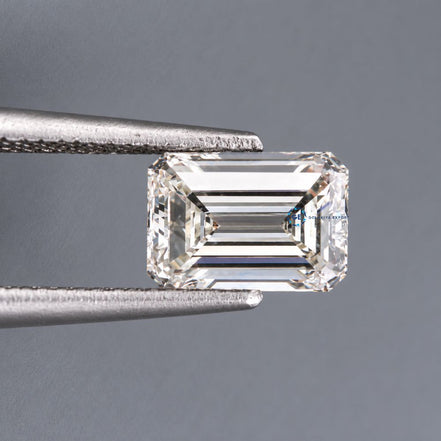 Emerald Cut Loose Lab Grown Diamond, F Color VS1 Clarity, CVD Diamond Stone