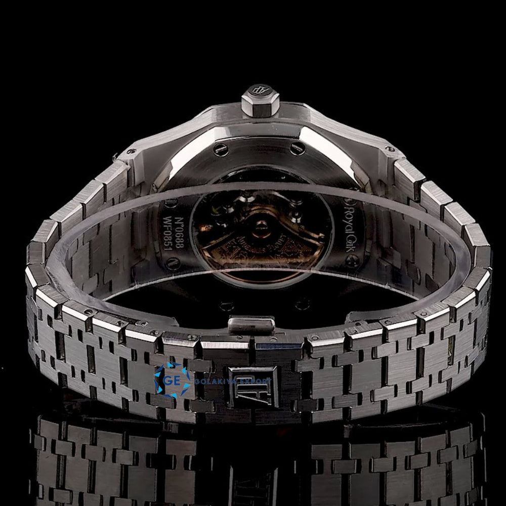 Blue Dial Elegant Luxury Men's Wrist Watch