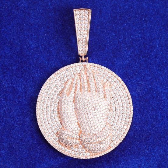 D Color Moissanite Praying Hand Round Shape Iced Out Pendant