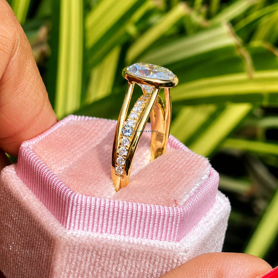 2 Carat Oval Cut Lab Grown Diamond Ring
