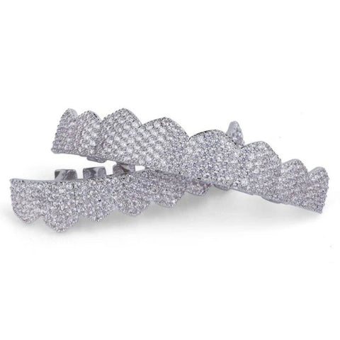 Iced Out Colorless Moissanite Sharp Teeth Grillz