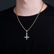 Cross Criss VVS1 Clarity Moissanite Diamond Pendant