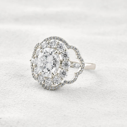 Oval Cut Vintage Halo Moissanite Diamond Engagement Ring